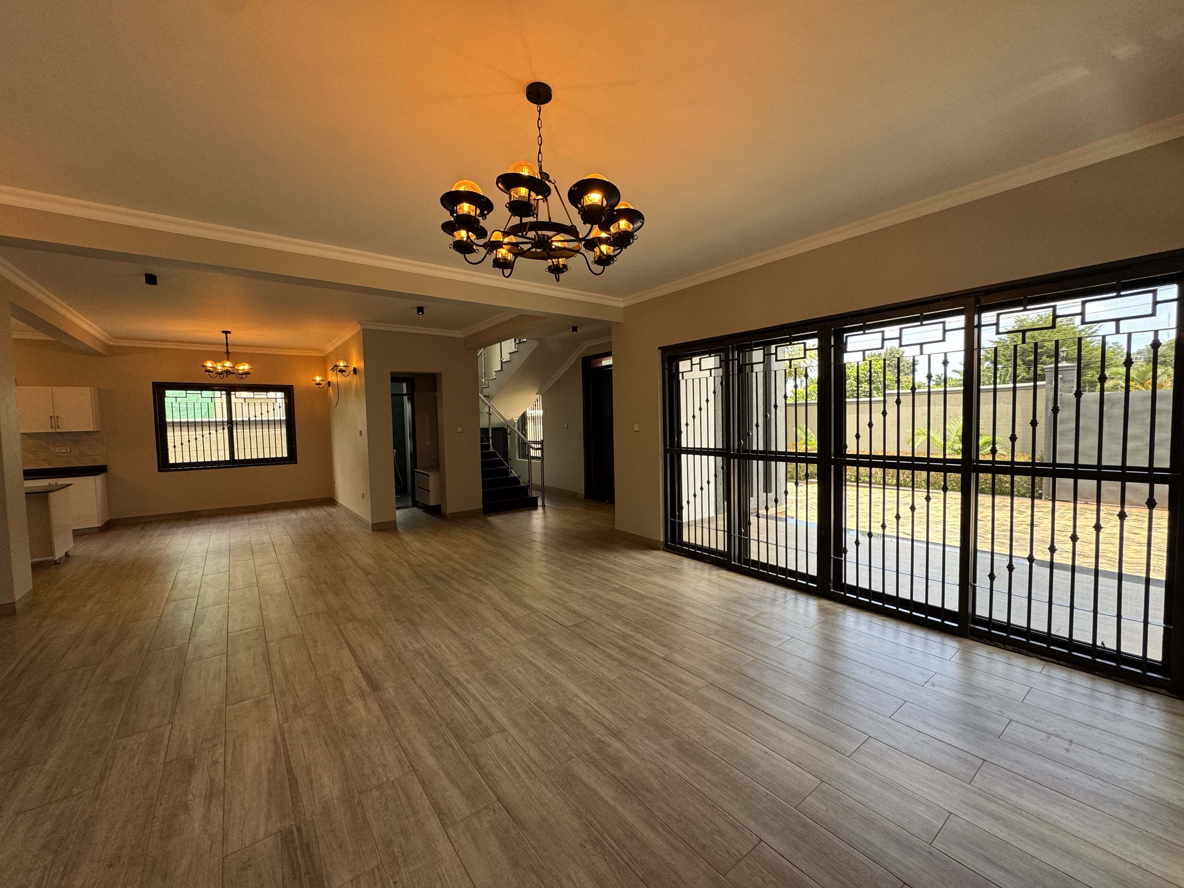 IMG_2556 Muyenga Executive Residence: Modern 4-Bed House with Sauna, Steam, Gym Space & Outside Kitchen | 20 Decimals | UGX 2.5B | 20-Yr Mortgage Available
