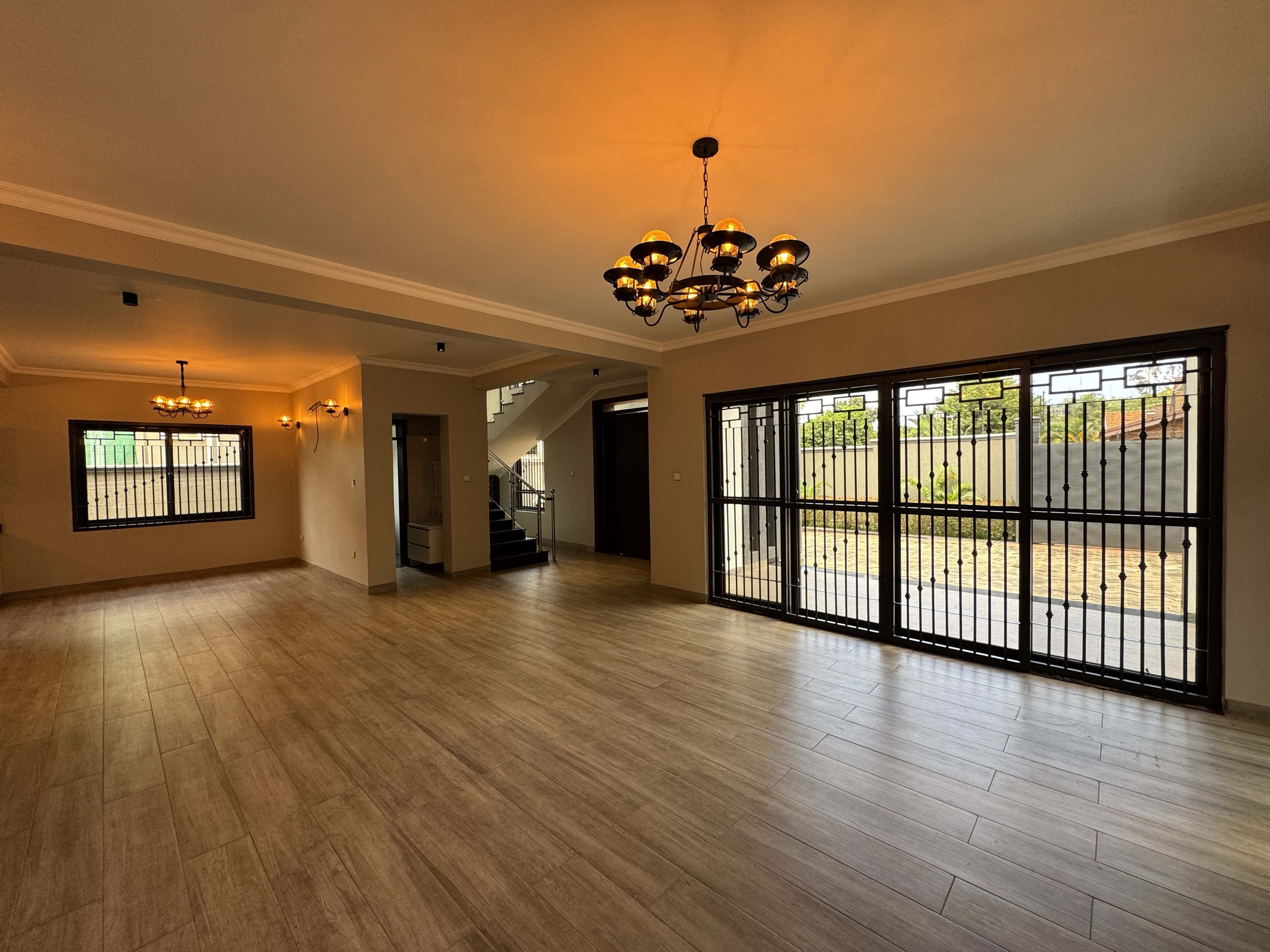 IMG_2559 Muyenga Executive Residence: Modern 4-Bed House with Sauna, Steam, Gym Space & Outside Kitchen | 20 Decimals | UGX 2.5B | 20-Yr Mortgage Available