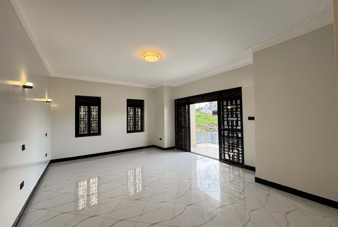 Estate Living in Kira: 4-Bed Family Home with 5 Baths, Staff Quarters & Ready Mailo Title | UGX 800M | 20-Year Mortgage Available