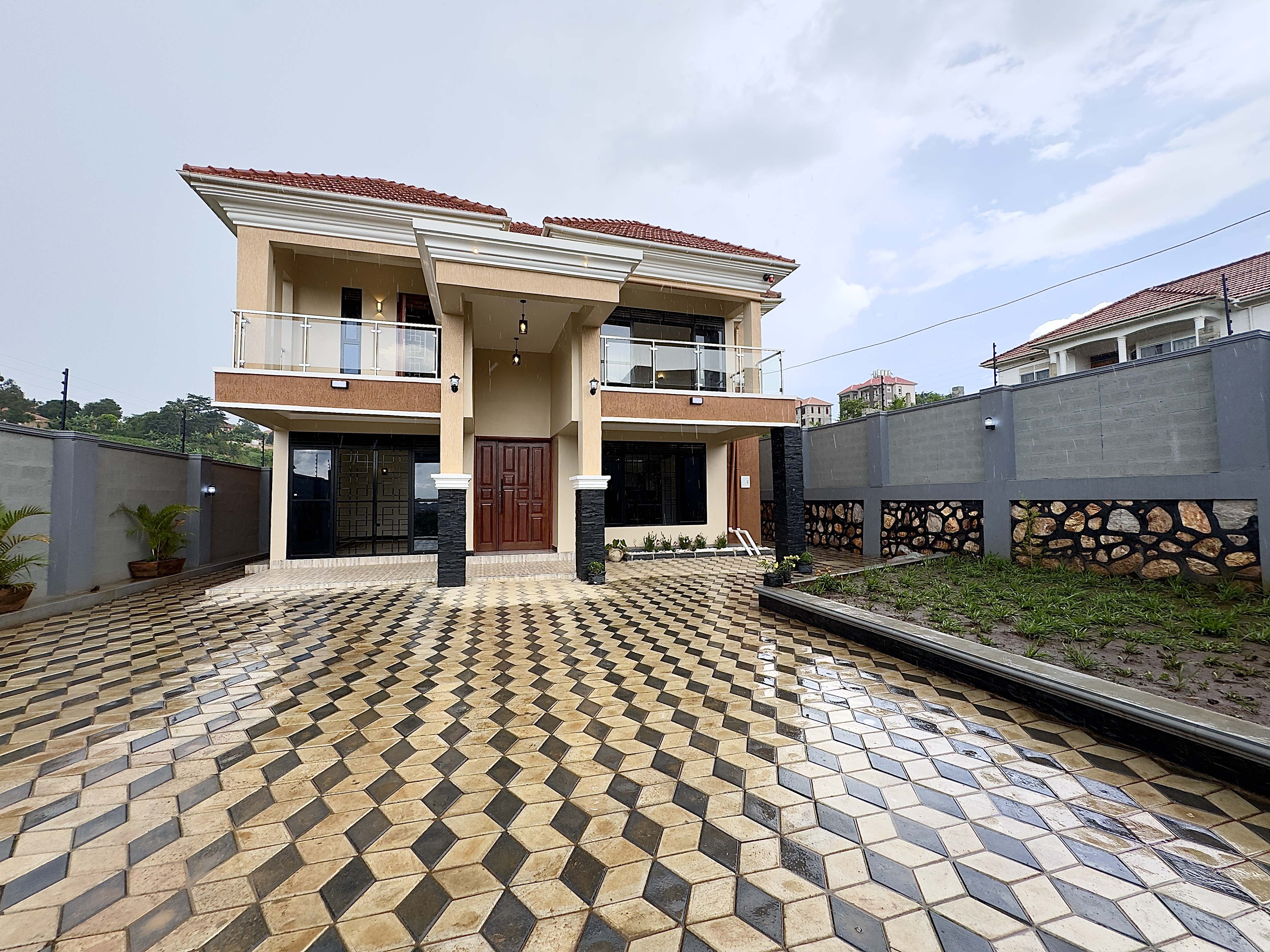 IMG_3383 Estate Living in Kira: 4-Bed Family Home with 5 Baths, Staff Quarters & Ready Mailo Title | UGX 800M | 20-Year Mortgage Available